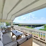 Sunny וילה *
