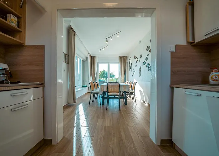 Sunny Vilă Szántód