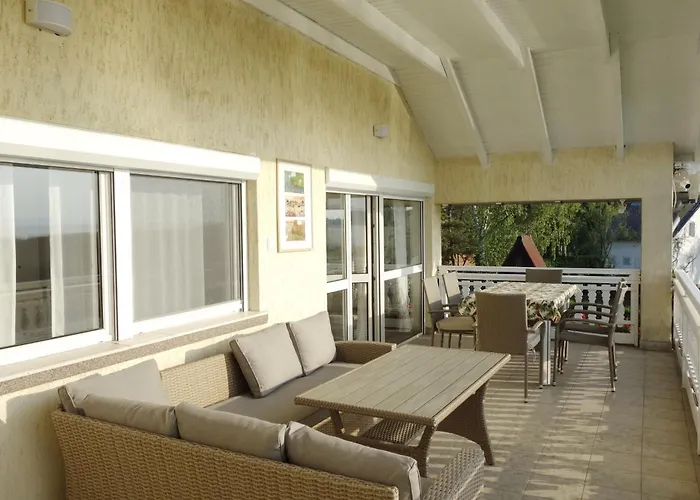 Sunny Vilă Szántód